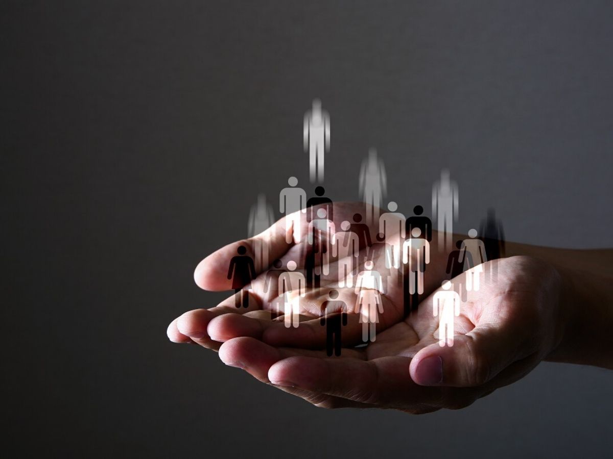 派遣スタッフ定着率アップ！人材派遣管理システムでFintechを導入した事例